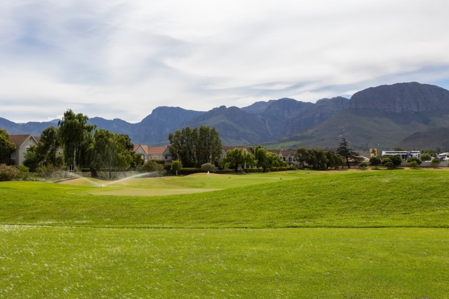 3 Bedroom Property for Sale in Boschenmeer Golf Country Estate Western Cape